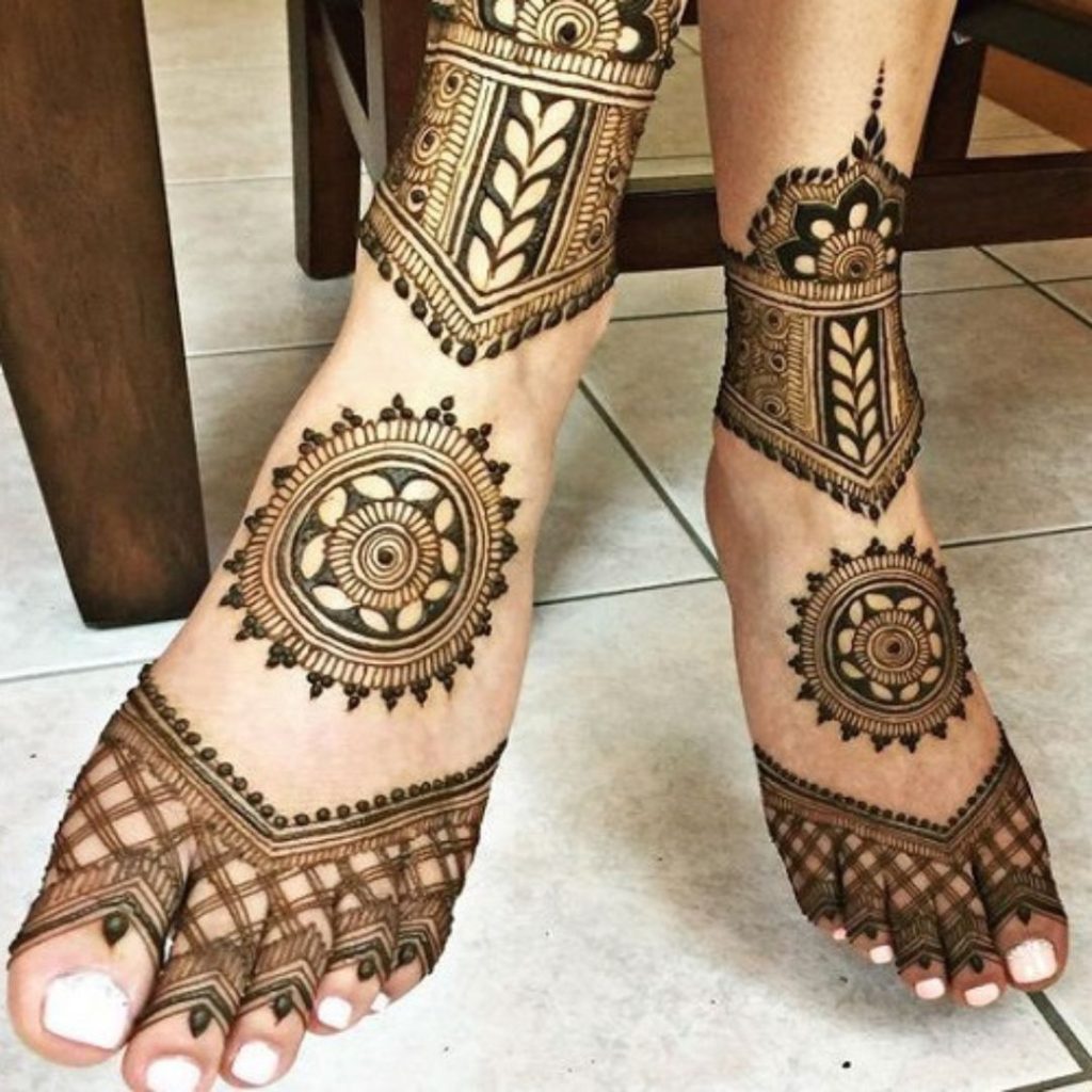 50 Popular Leg Mehndi Design | पैर मेहंदी डिजाइन